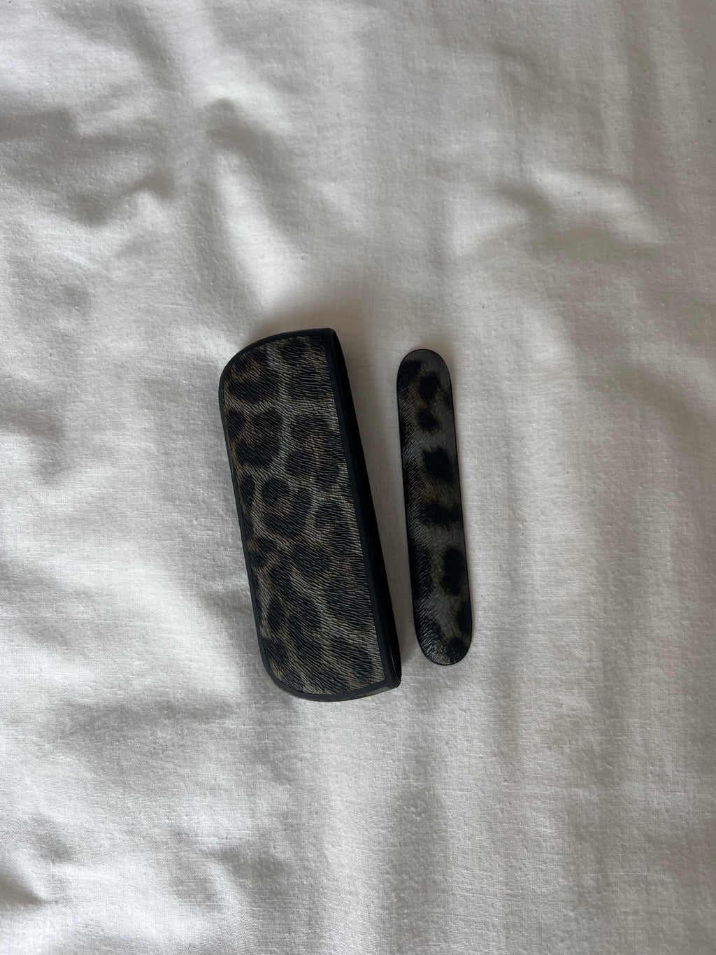 LEO GREY 3 DUO CASE