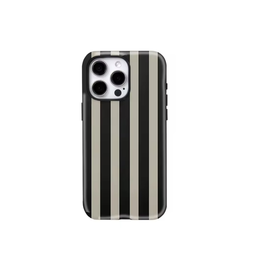 BLACK AND WHITE PHONE CASE